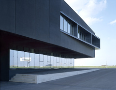 Produktions- und Bürogebäude Schiebel