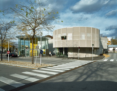 Eingangspavillon SMZ Süd