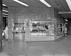 Straßenbahnstation Schottentor (Jonasreindl)