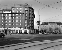 Südtiroler Platz - Busbahnhof und Wohnbauten