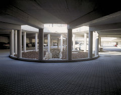 Institut Hernstein, Anbau zu Schloß Hernstein