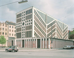 Neue Matzleinsdorfer Kirche, Kirche St. Florian