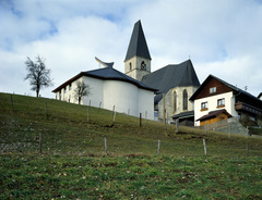 Röm.-kath. Pfarrkirche St. Laurentius