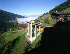 Haus L.