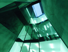 Karikaturen und Cartoons-Museum, Umbau und Neubau