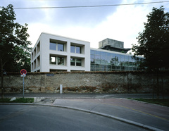 Lauder-Chabad-Campus