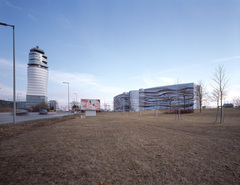 Parkgarage, Flughafen Wien Schwechat